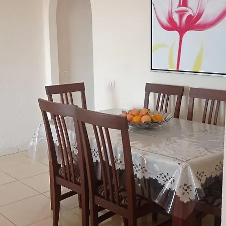 In Playa De Las Americas2 Apartment